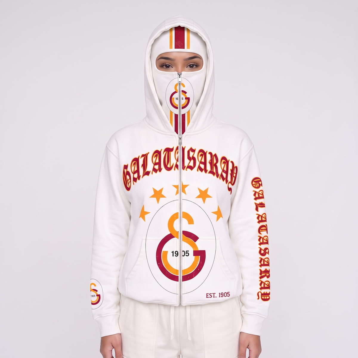 Sweat à capuche avec masque intégré